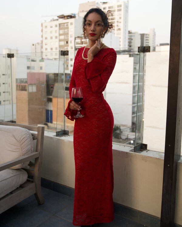 Scarlett Dress// Red